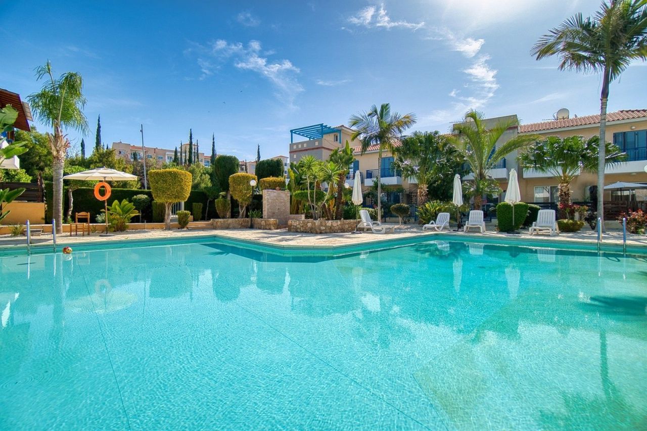 Casa adosada en Pafos, Chipre, 101 m² - imagen 1