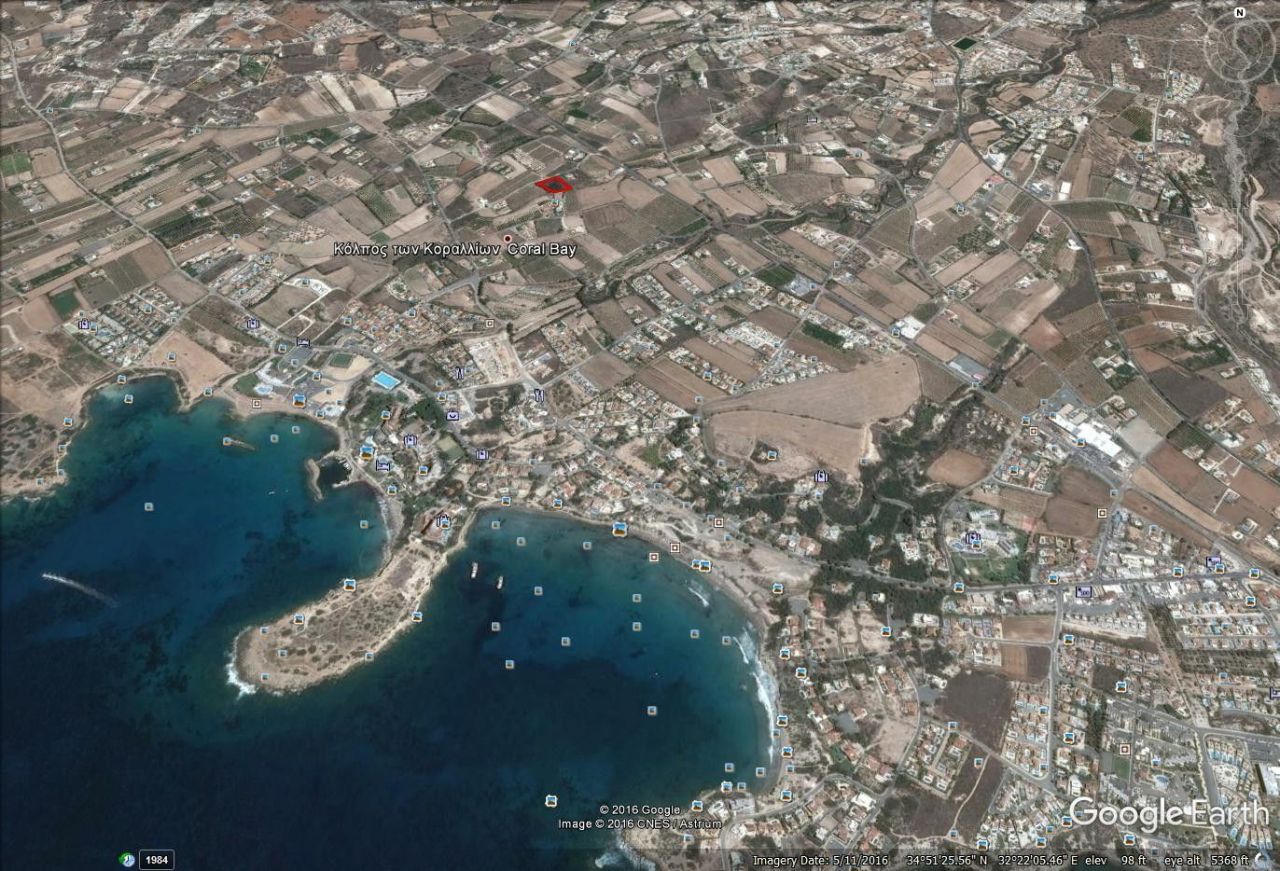 Terrain à Paphos, Chypre, 2 861 m² - image 1