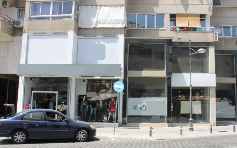 Tienda en Lárnaca, Chipre, 559 m² - imagen 1