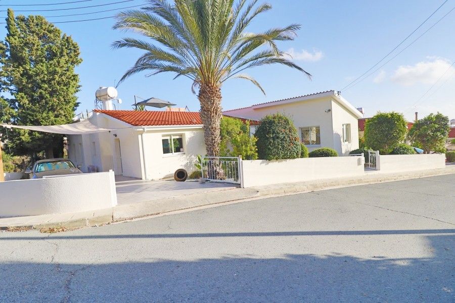 Bungalow en Pafos, Chipre, 164 m² - imagen 1