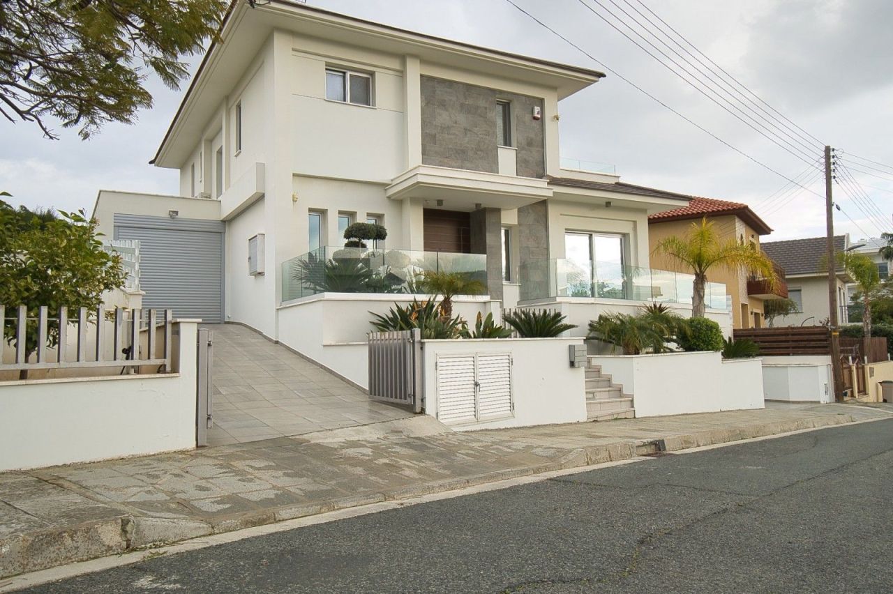 Villa en Limasol, Chipre, 252 m² - imagen 1