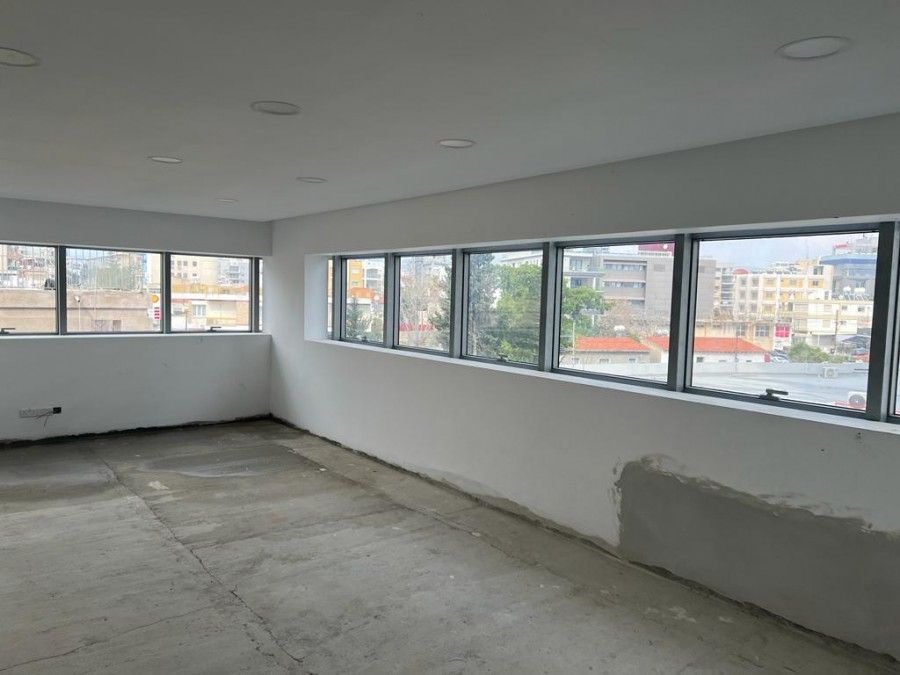 Biens commerciaux à Limassol, Chypre, 641 m² - image 1