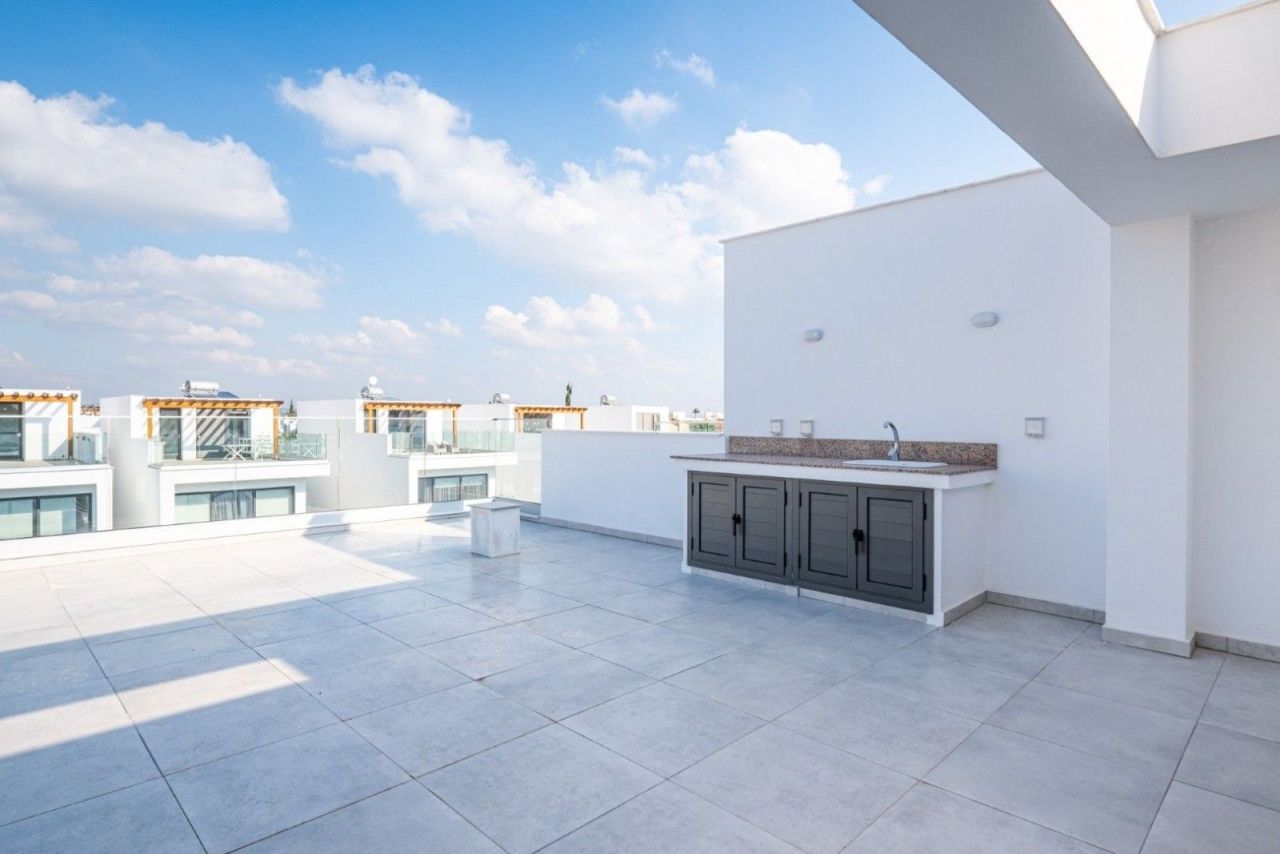 Villa in Larnaca, Cyprus, 273 m² - picture 1