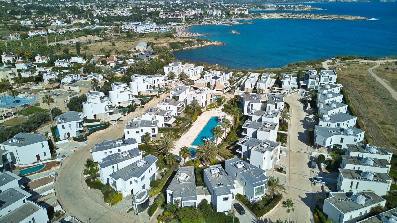 Villa en Pafos, Chipre, 160 m² - imagen 1