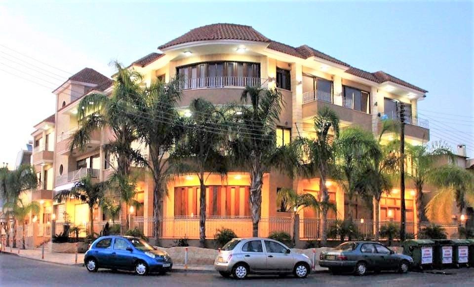 Propiedad comercial en Limasol, Chipre, 2 700 m² - imagen 1