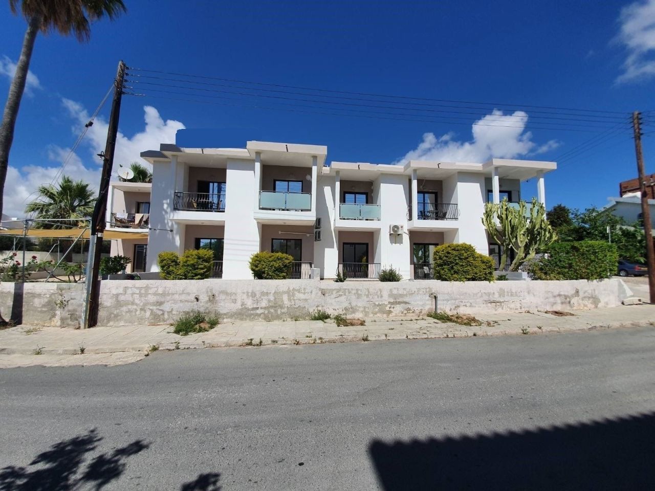 Gewerbeimmobilien in Paphos, Zypern, 640 m² - Foto 1