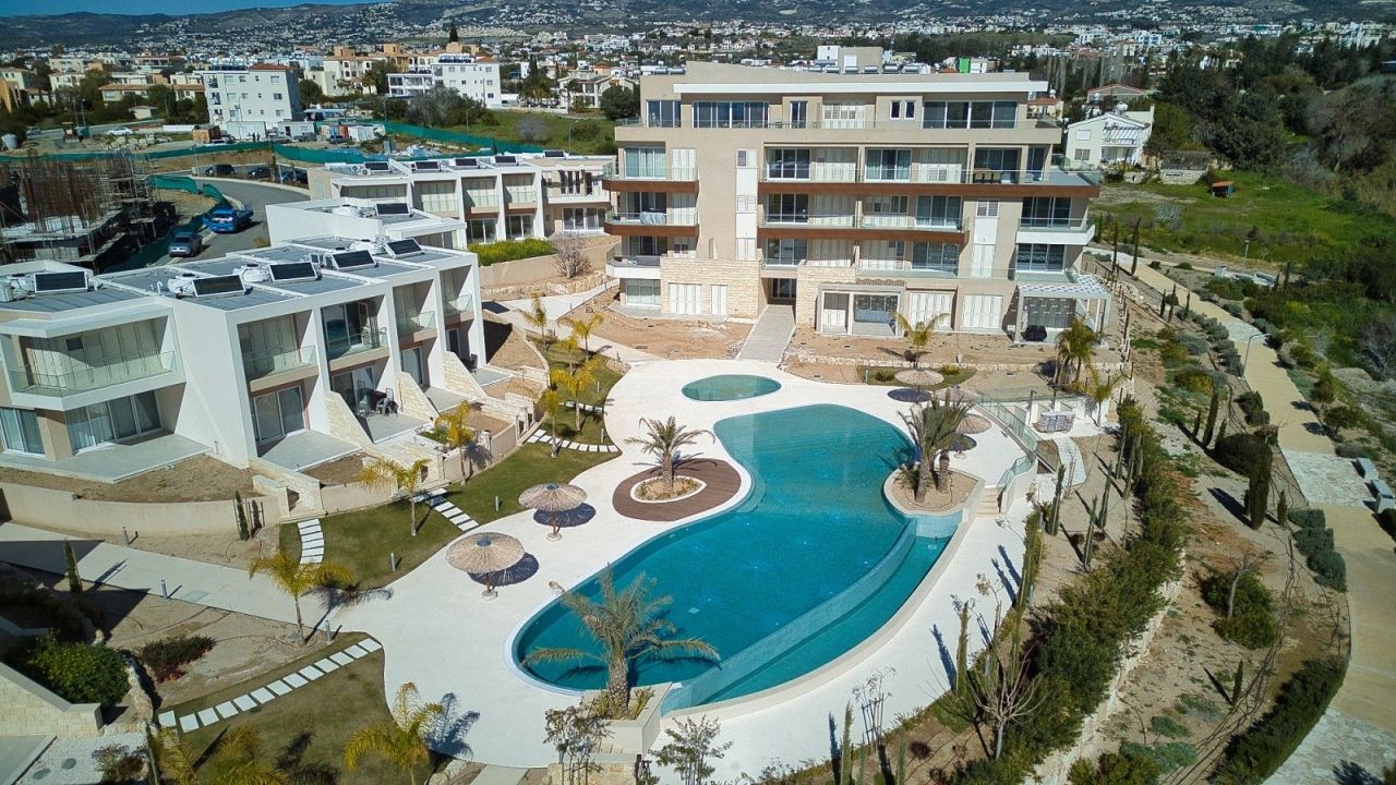 Apartment in Paphos, Cyprus, 121 m² - picture 1