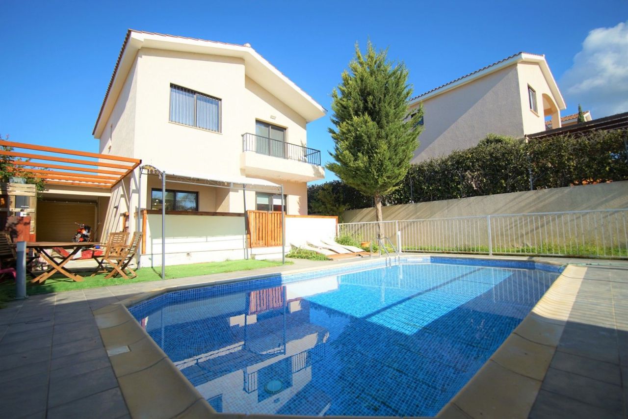 Villa en Pafos, Chipre, 134 m² - imagen 1