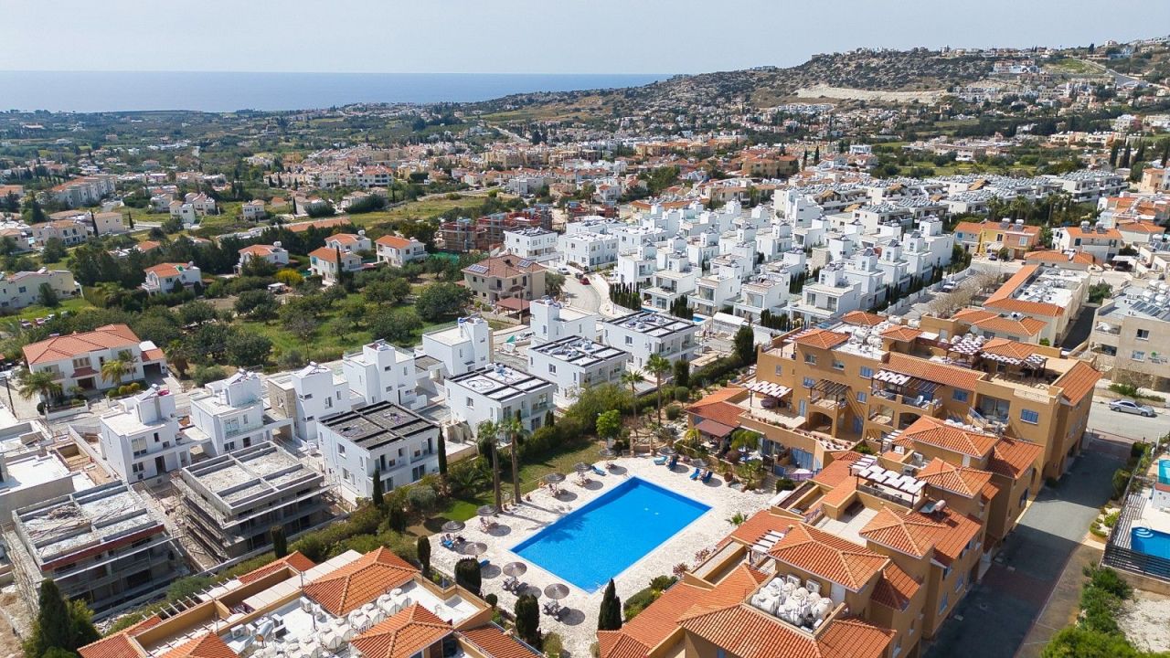 Appartement à Paphos, Chypre, 76 m² - image 1