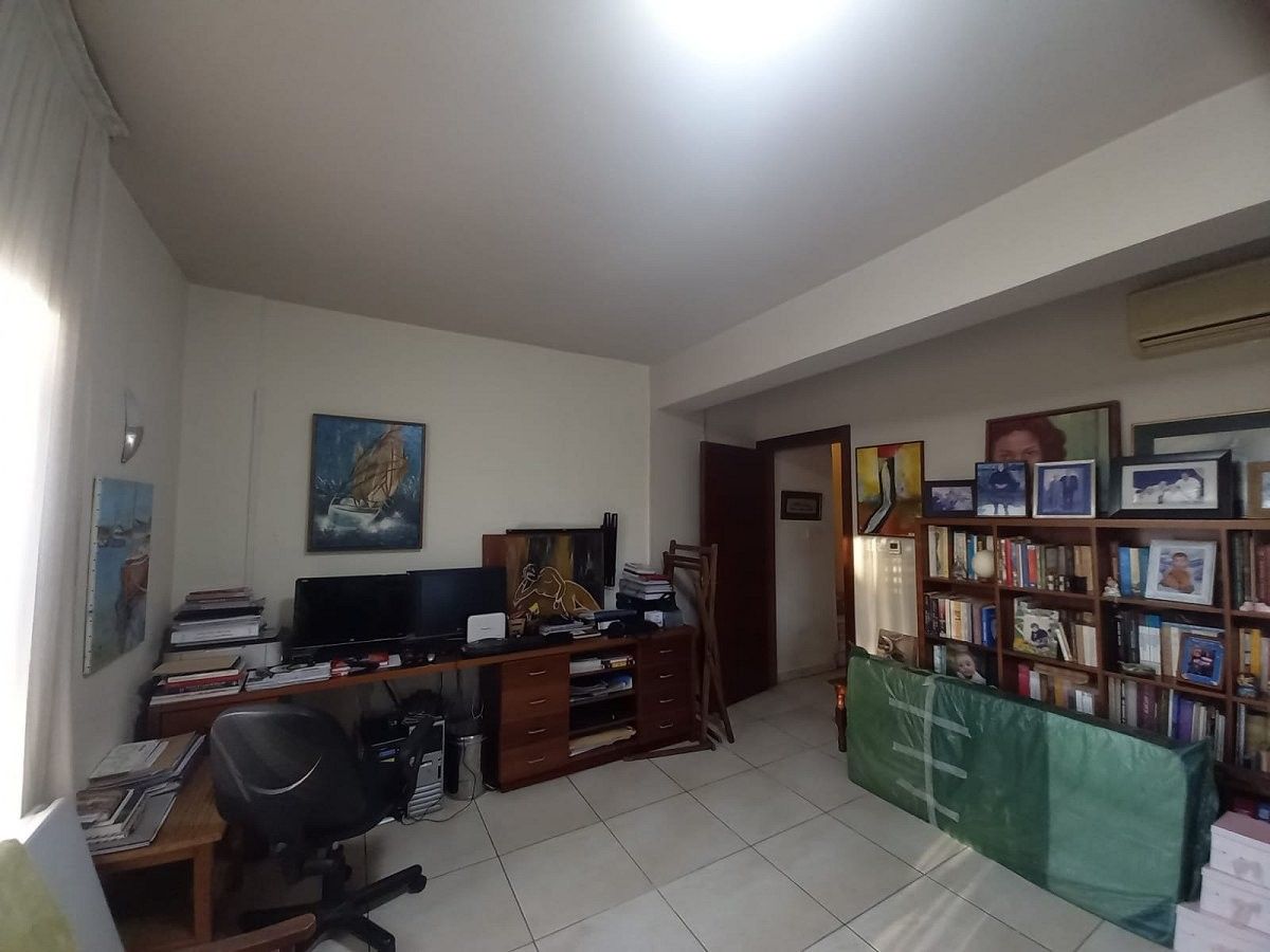 Villa in Limassol, Cyprus, 220 m² - picture 1