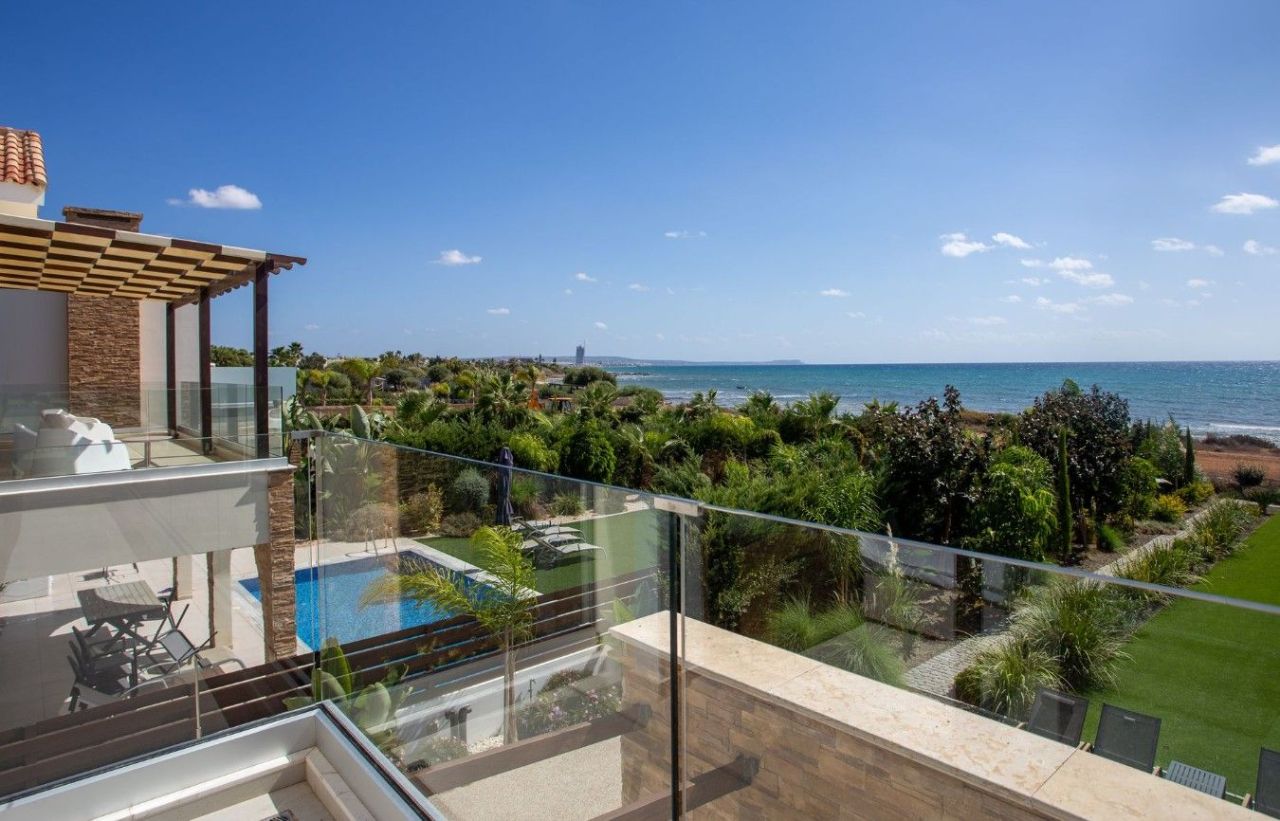 Villa à Protaras, Chypre, 223 m² - image 1