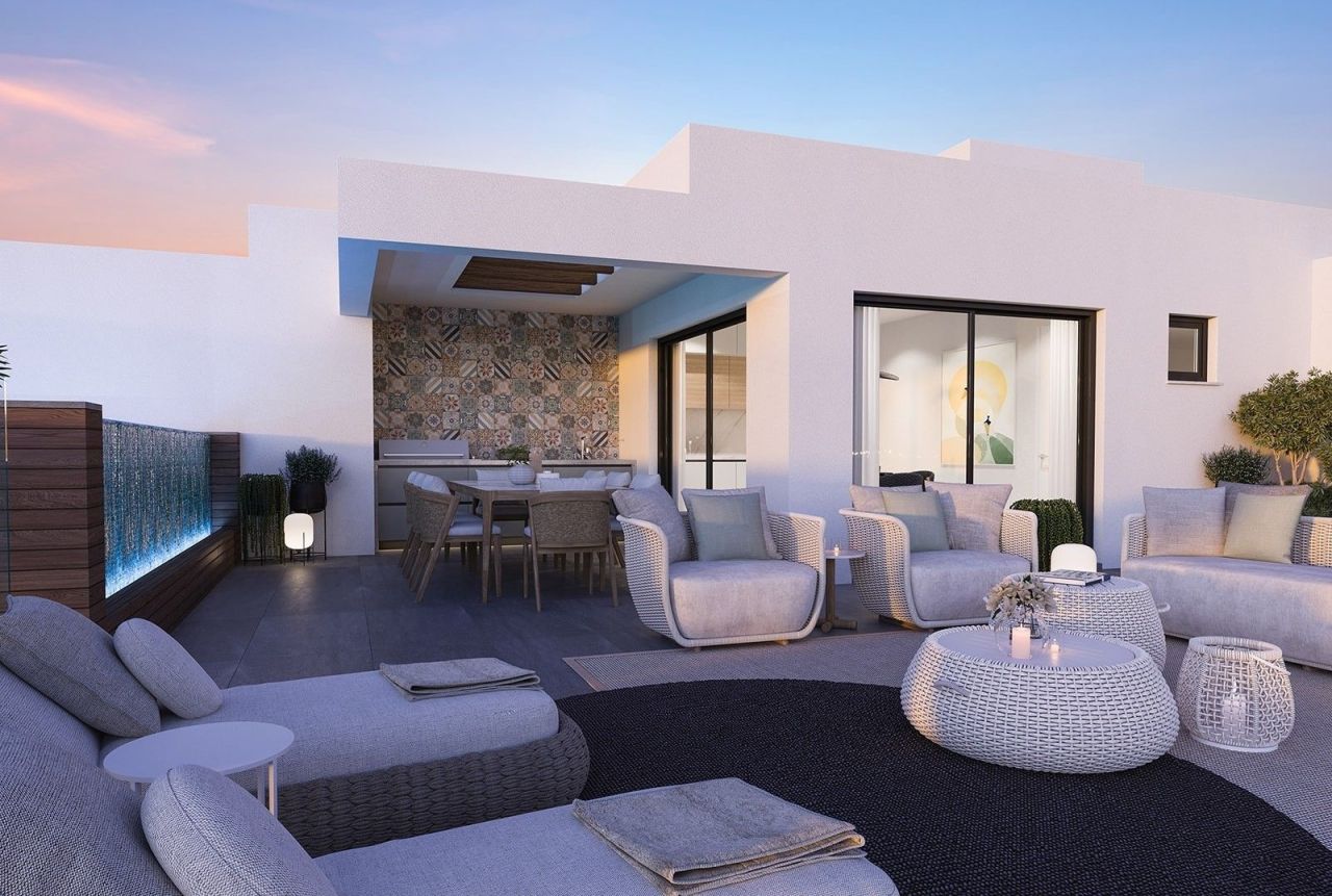 Penthouse in Limassol, Cyprus, 153 m² - picture 1