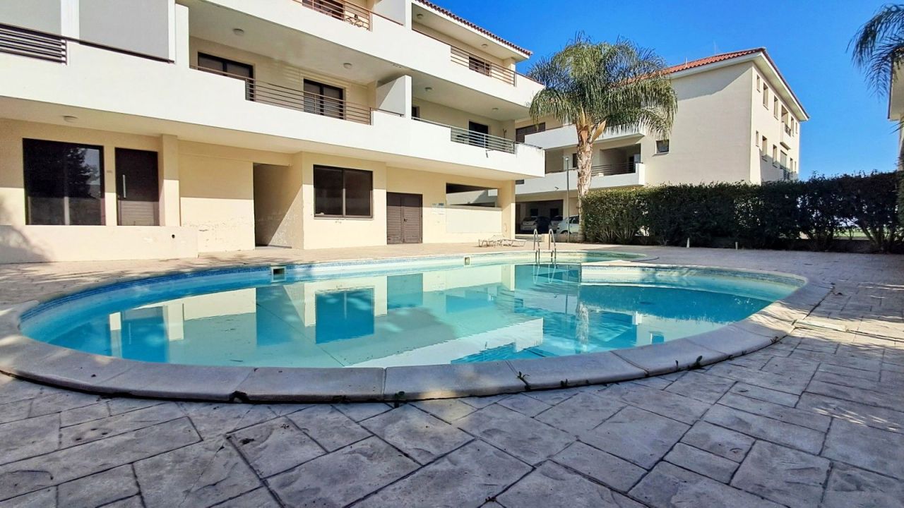 Apartment in Larnaca, Cyprus, 94 m² - picture 1