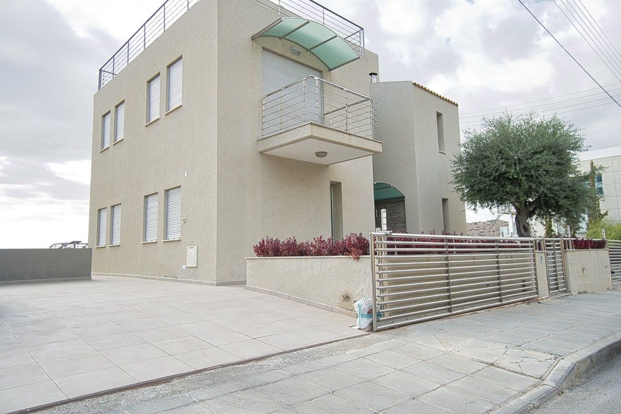 Villa en Limasol, Chipre, 310 m² - imagen 1