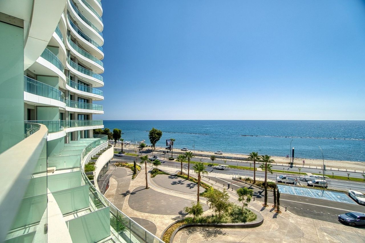 Appartement à Limassol, Chypre, 970 m² - image 1