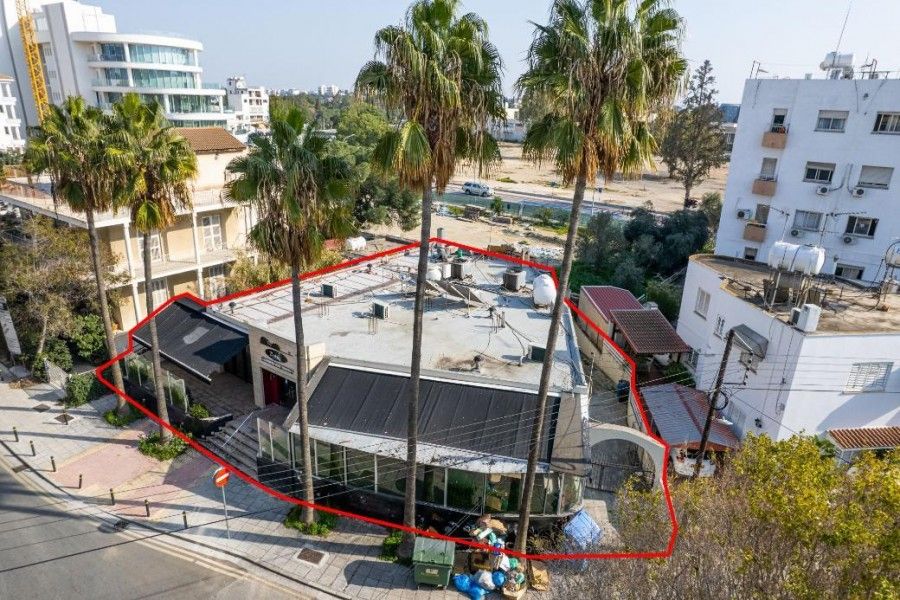 Geschäft in Nikosia, Zypern, 242 m² - Foto 1