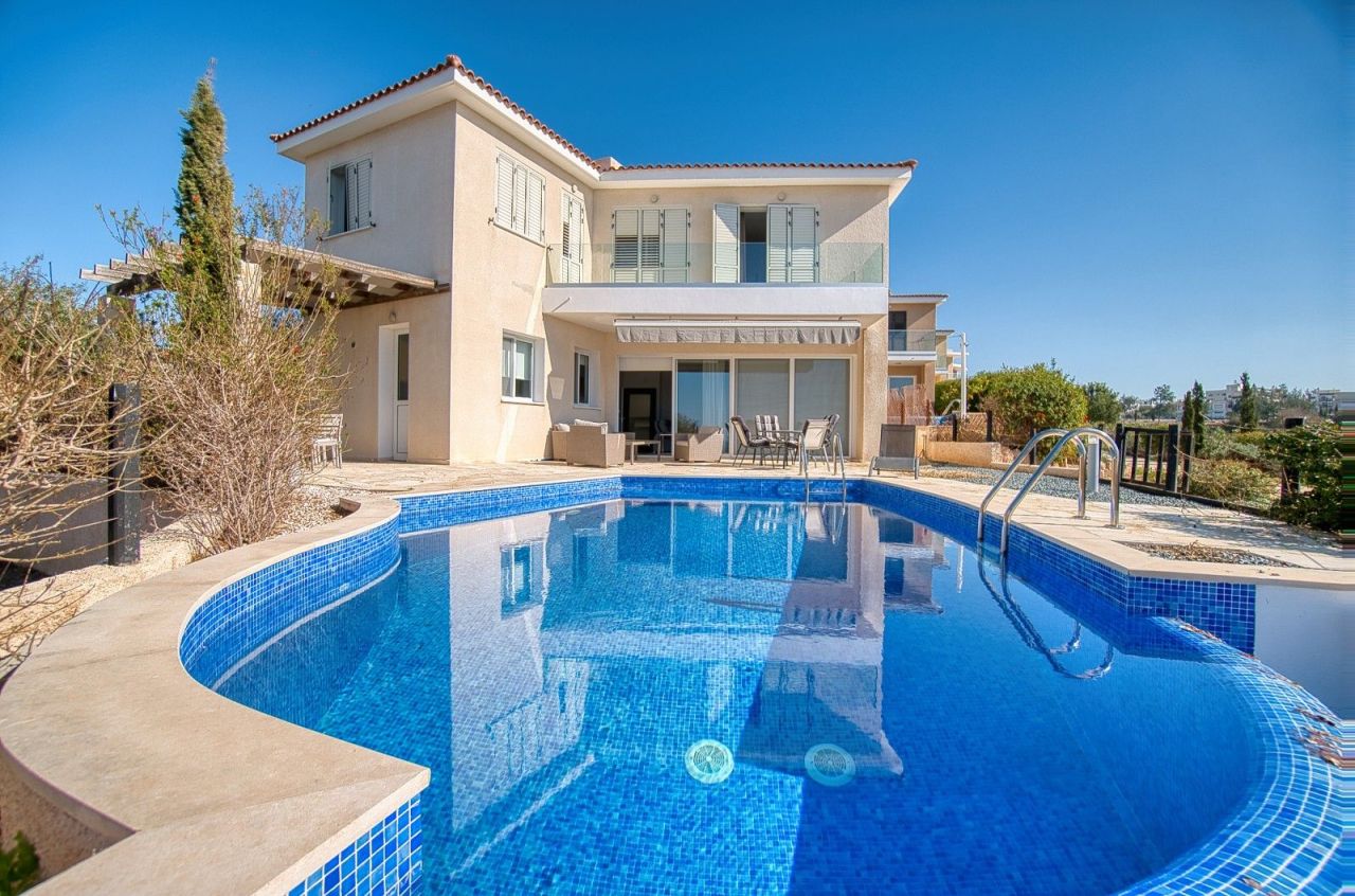Villa in Paphos, Cyprus, 160 m² - picture 1