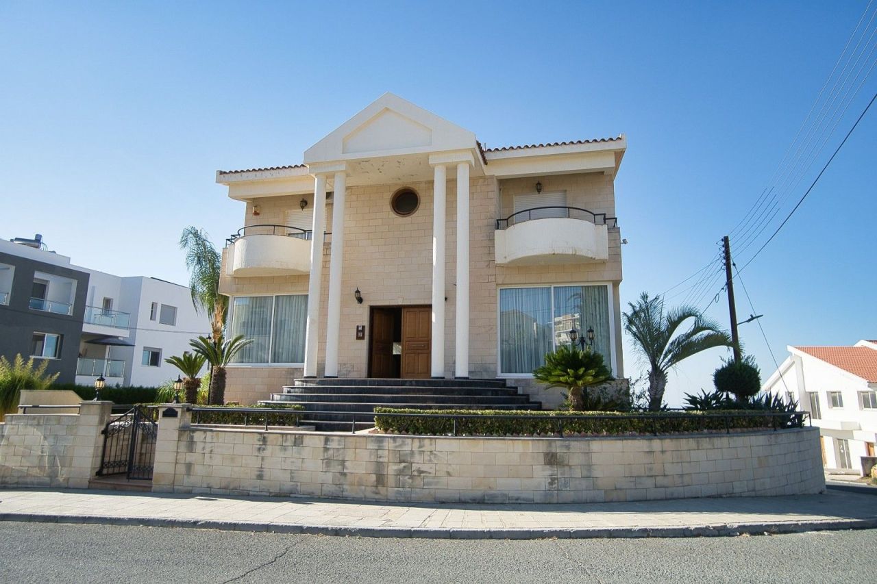 Villa in Limassol, Zypern, 470 m² - Foto 1