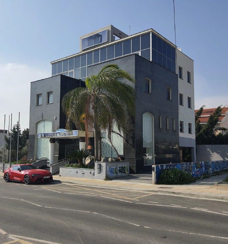 Commercial property in Limassol, Cyprus, 737 m² - picture 1