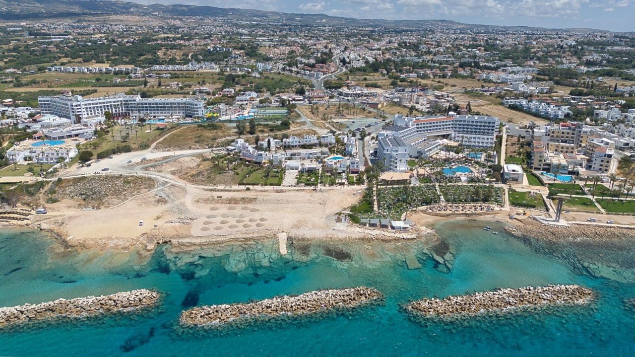 Townhouse in Paphos, Cyprus, 139 m² - picture 1