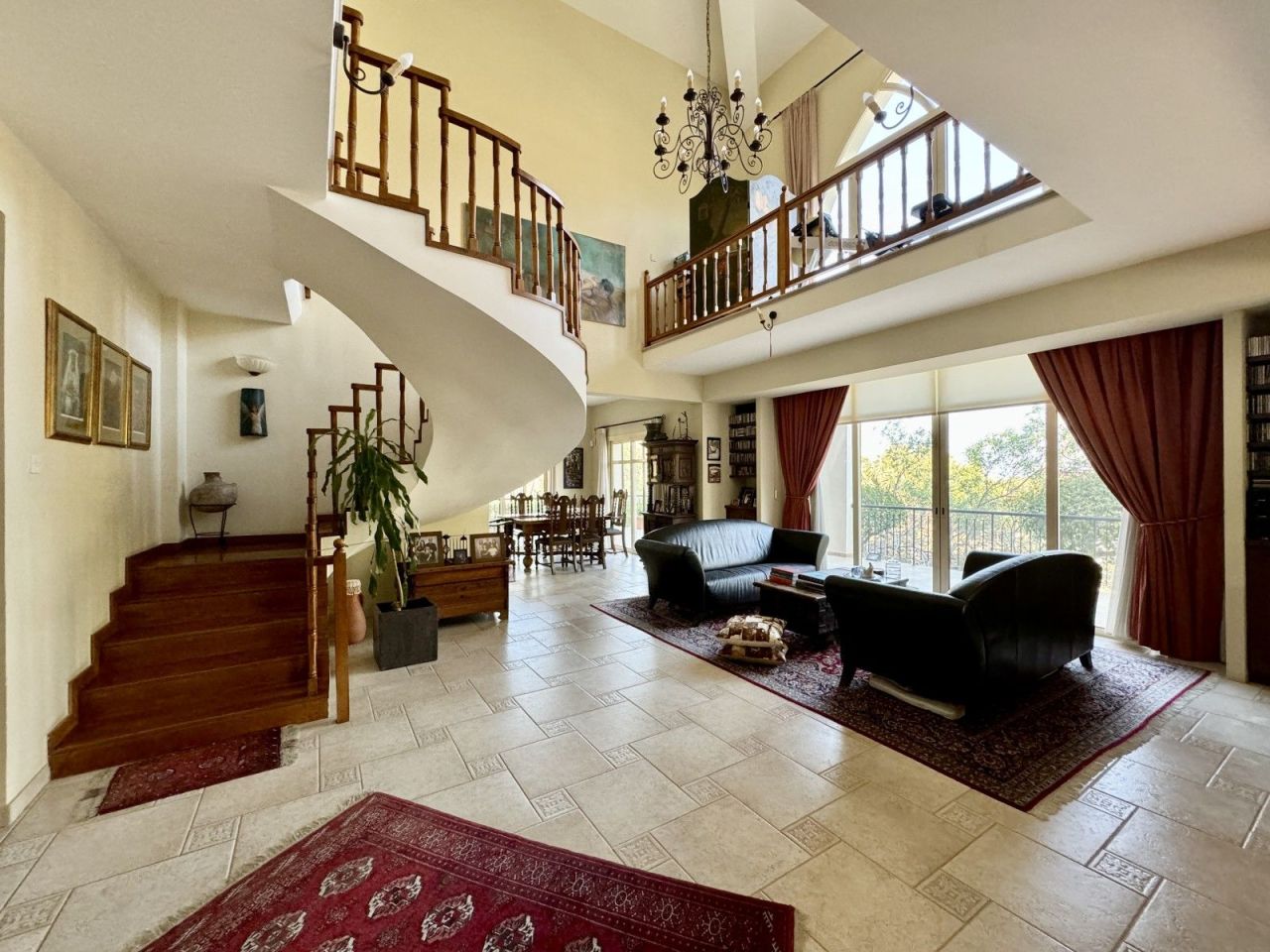 Villa a Limassol, Cipro, 220 m² - foto 1