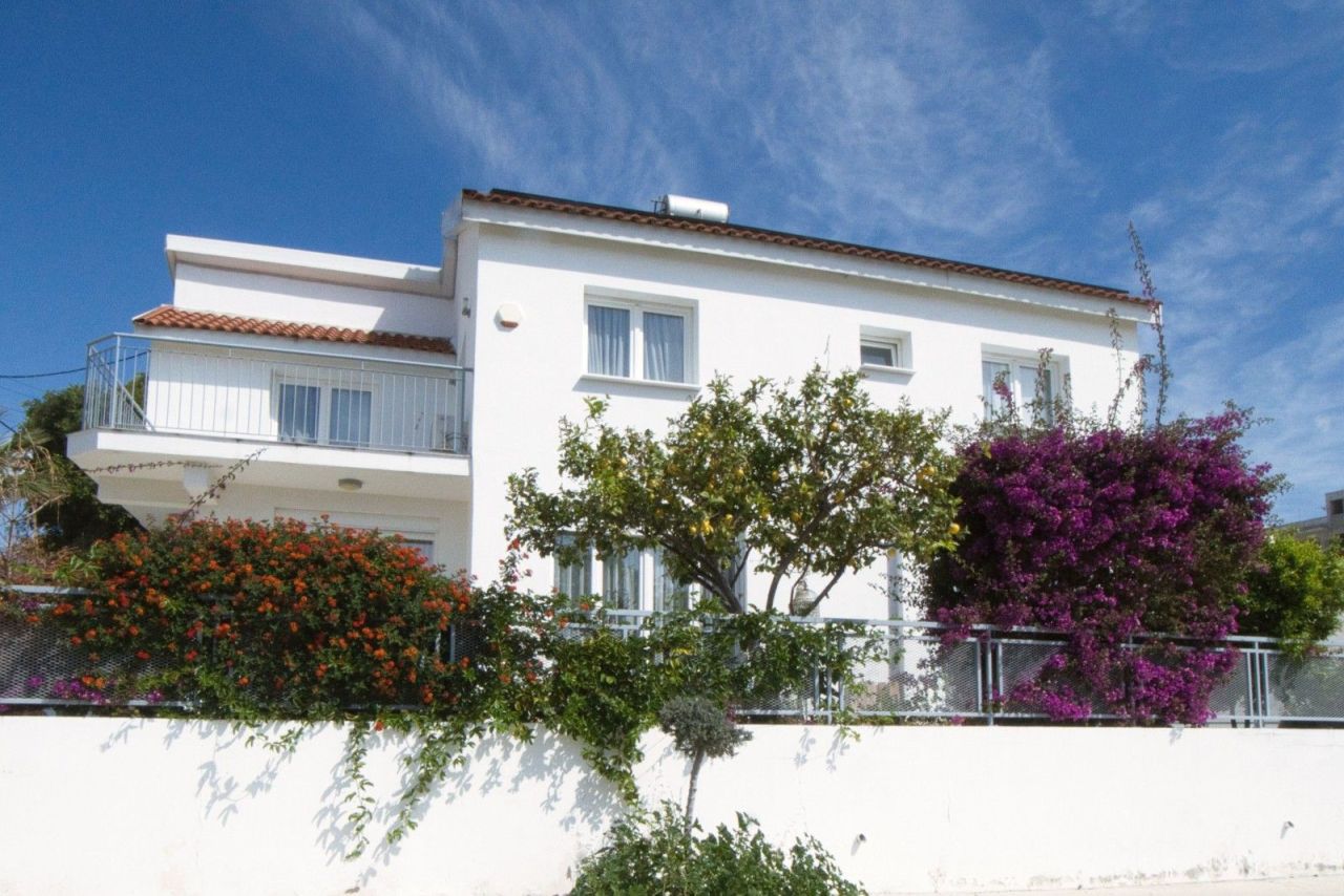 Villa à Larnaca, Chypre, 234 m² - image 1