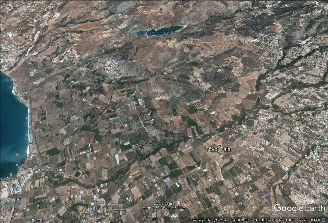 Land in Paphos, Cyprus, 553 m² - picture 1