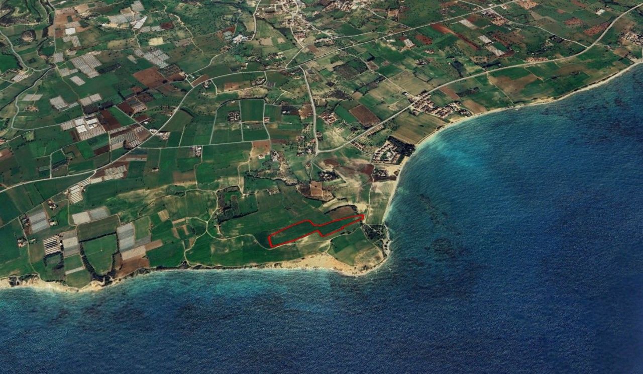 Grundstück in Larnaka, Zypern, 36 456 m² - Foto 2