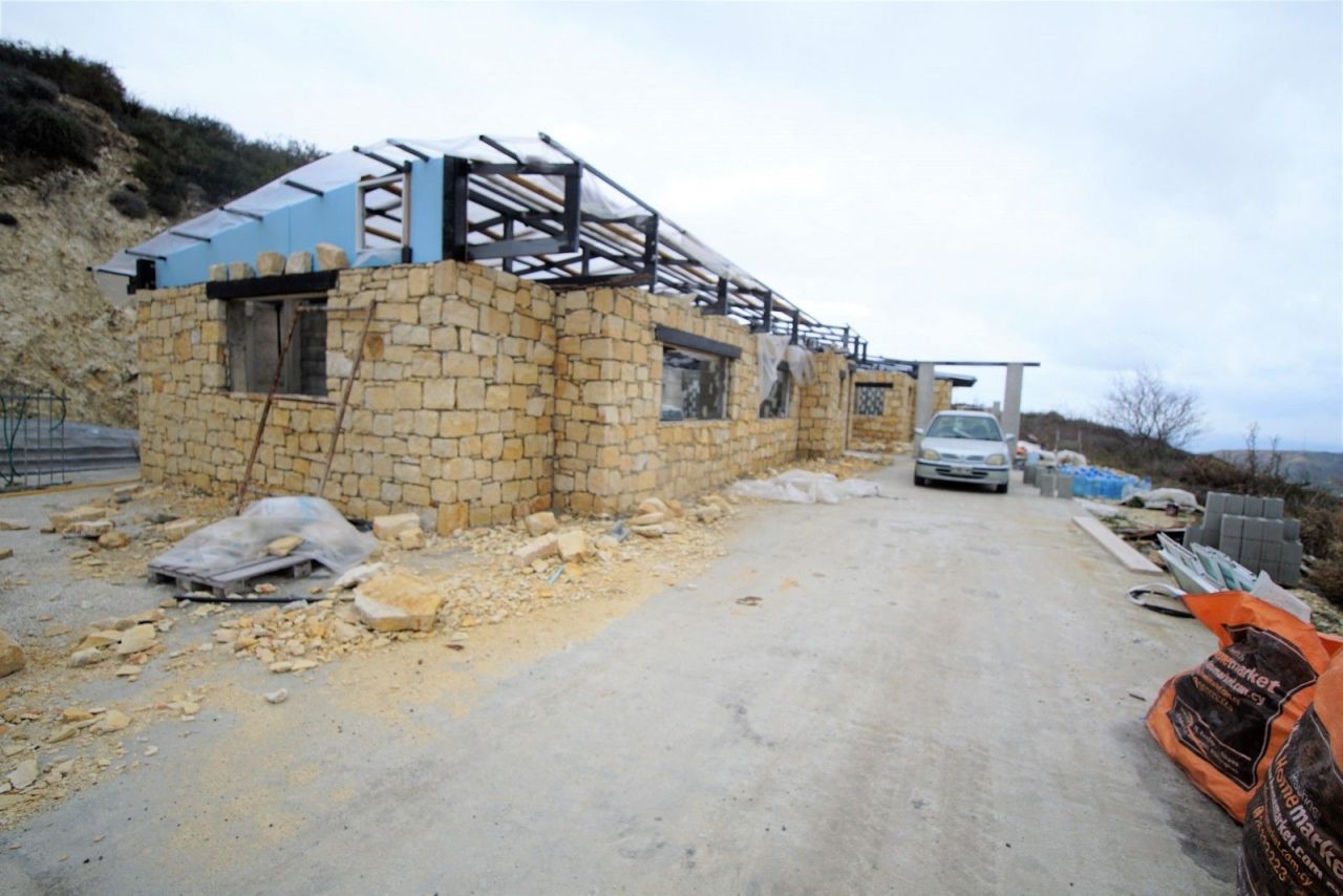 Bungalow en Pafos, Chipre, 2 200 m² - imagen 2