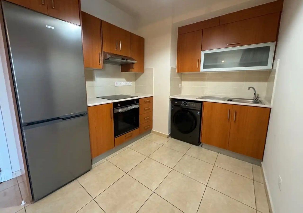 Apartment in Larnaca, Cyprus, 79 m² - picture 2