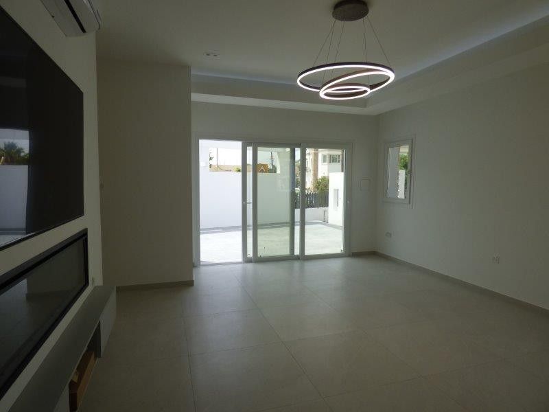 Villa à Larnaca, Chypre, 135 m² - image 2