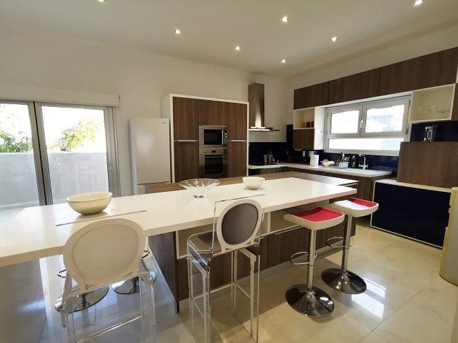 Villa a Limassol, Cipro, 370 m² - foto 2