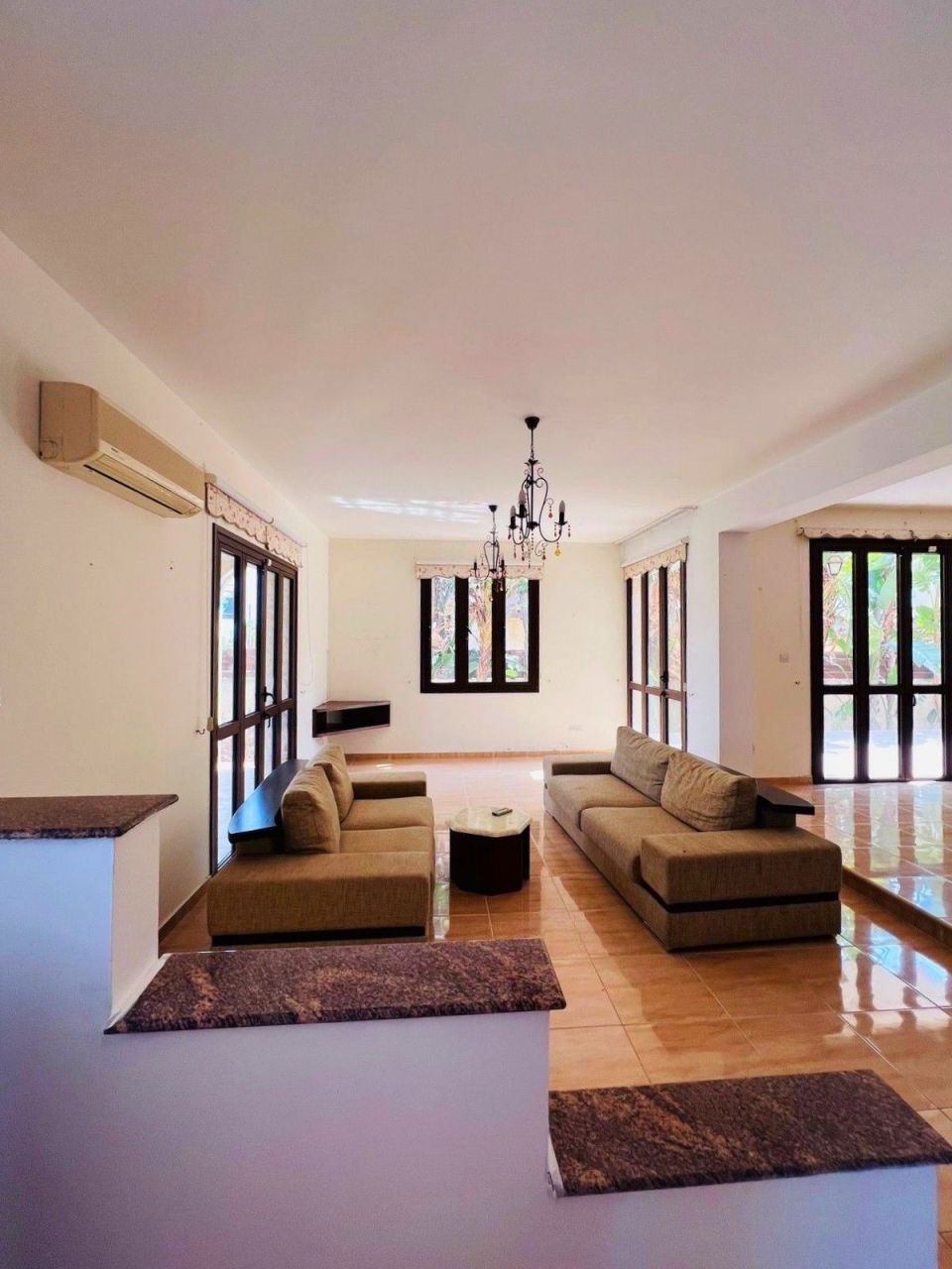 Villa in Larnaka, Zypern, 300 m² - Foto 2