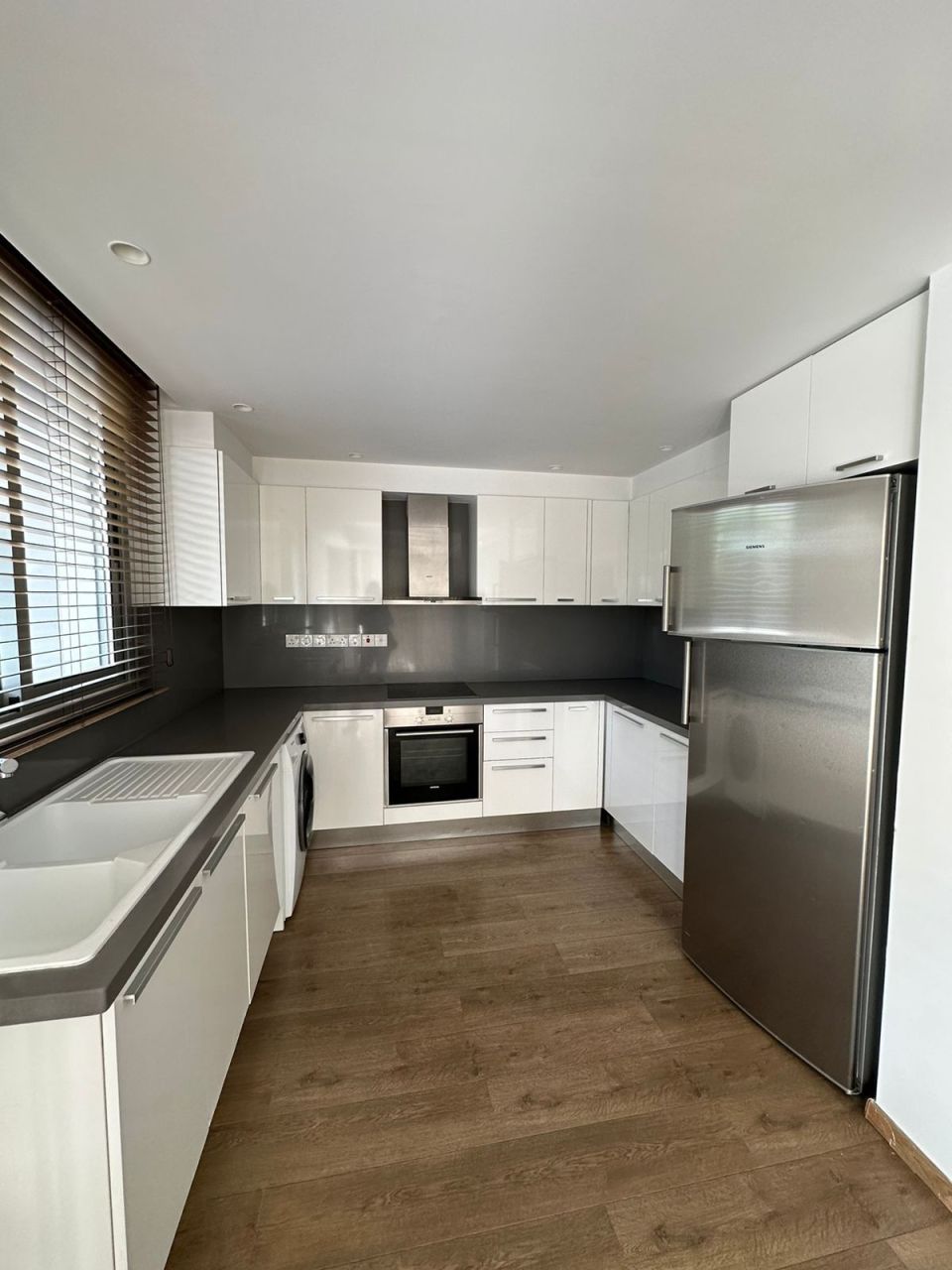 Villa a Limassol, Cipro, 130 m² - foto 2