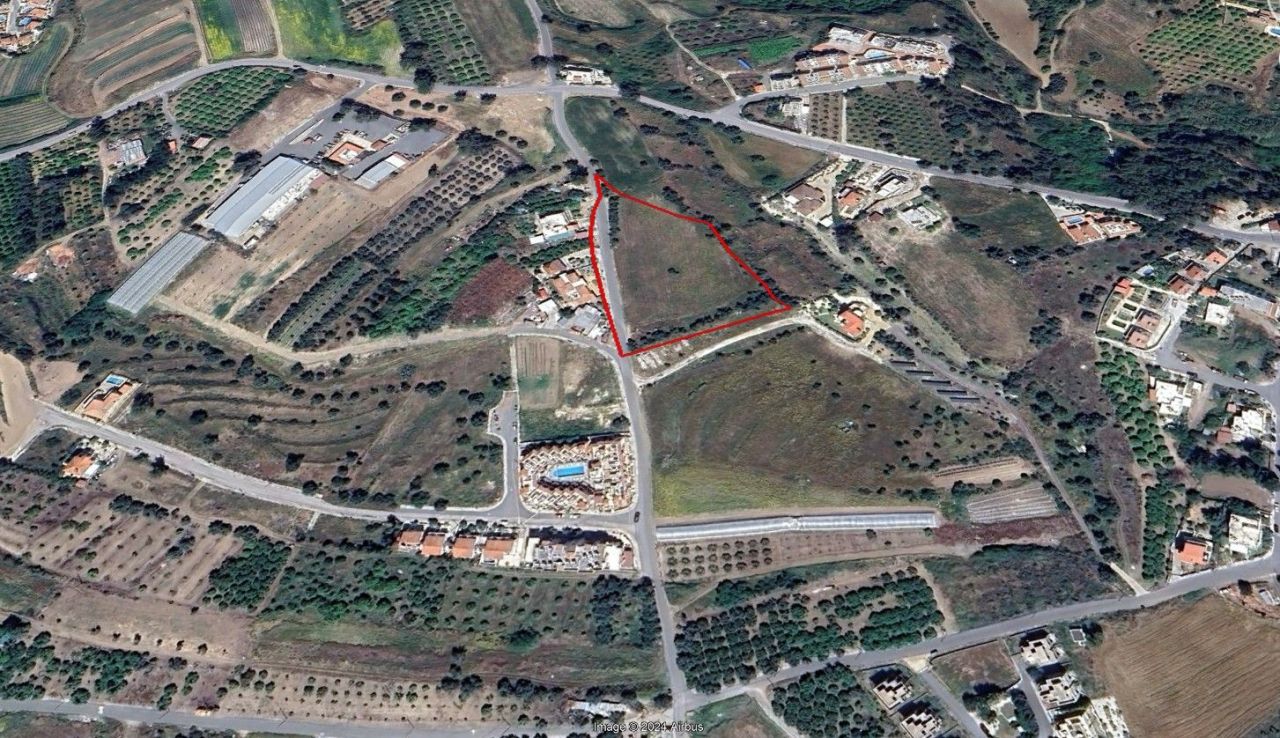 Terrain à Paphos, Chypre, 8 027 m² - image 2