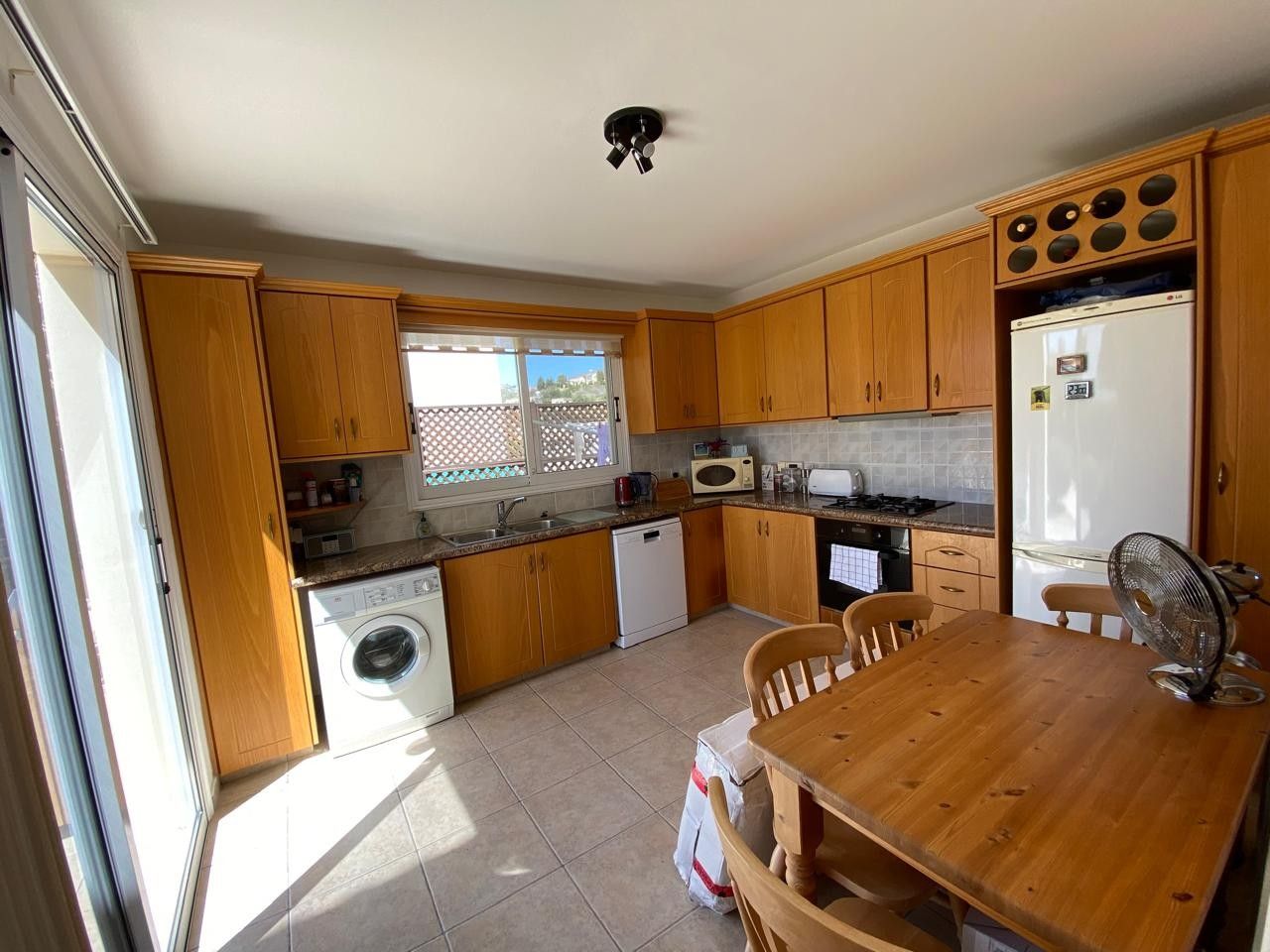 Villa a Paphos, Cipro, 160 m² - foto 2