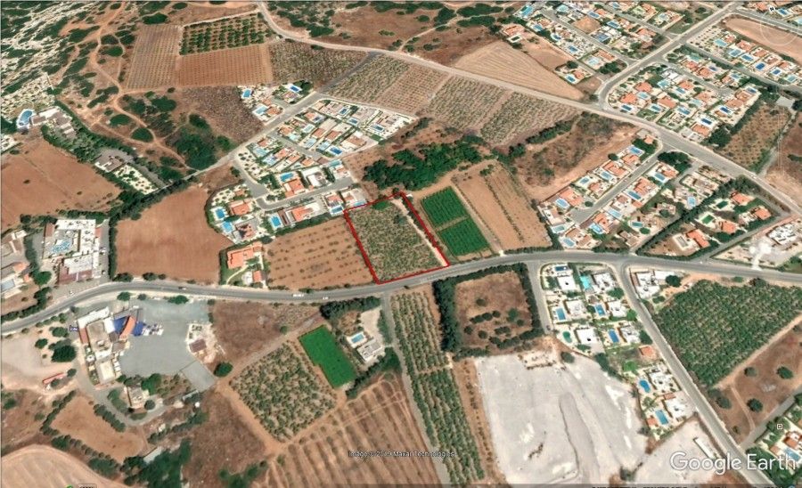 Terreno a Paphos, Cipro, 3 825 m2 - foto 2