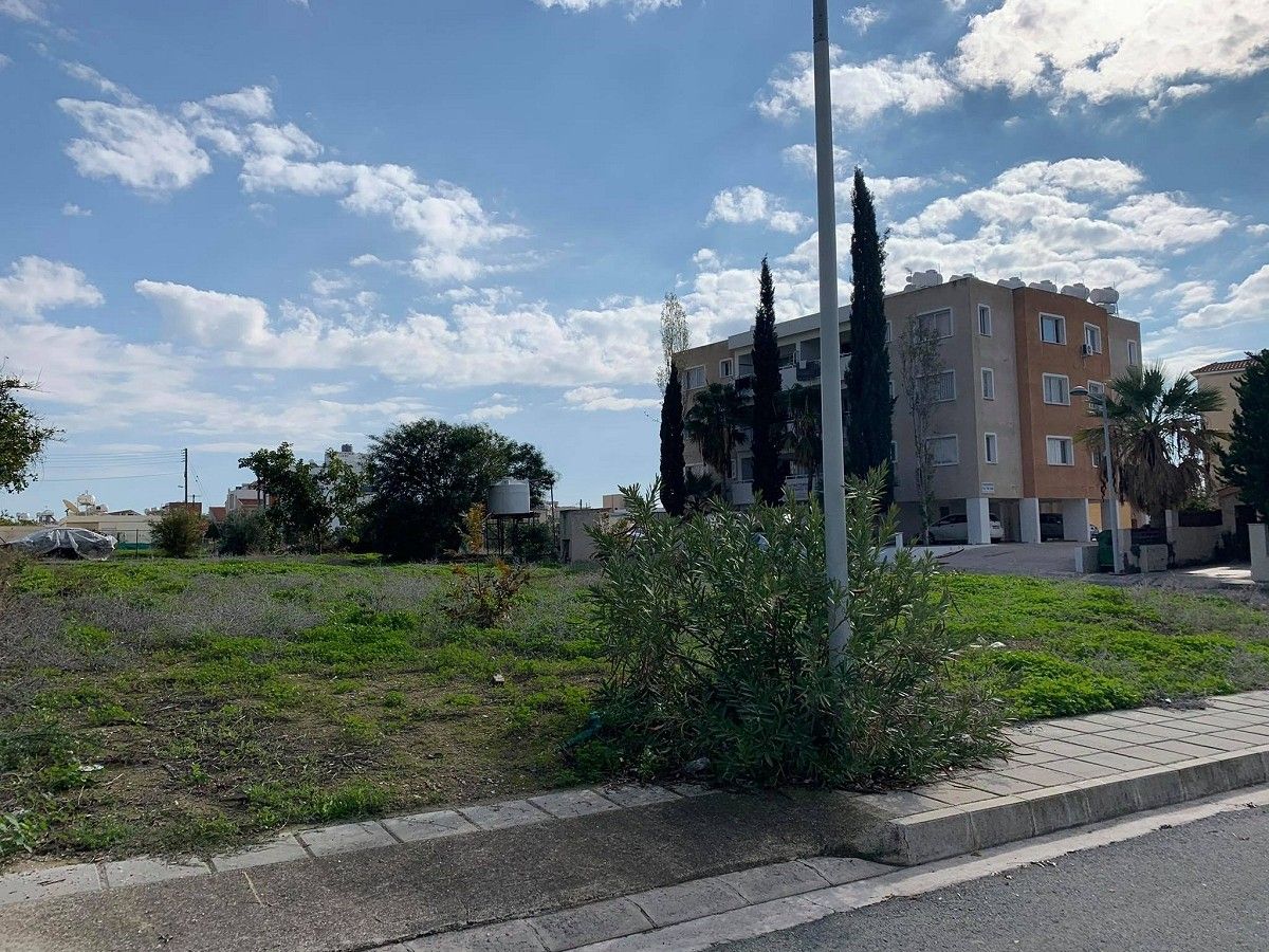 Terrain à Paphos, Chypre, 1 101 m² - image 2
