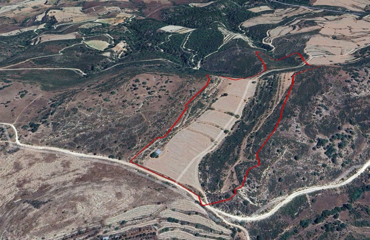 Terreno en Pafos, Chipre, 123 747 m² - imagen 2