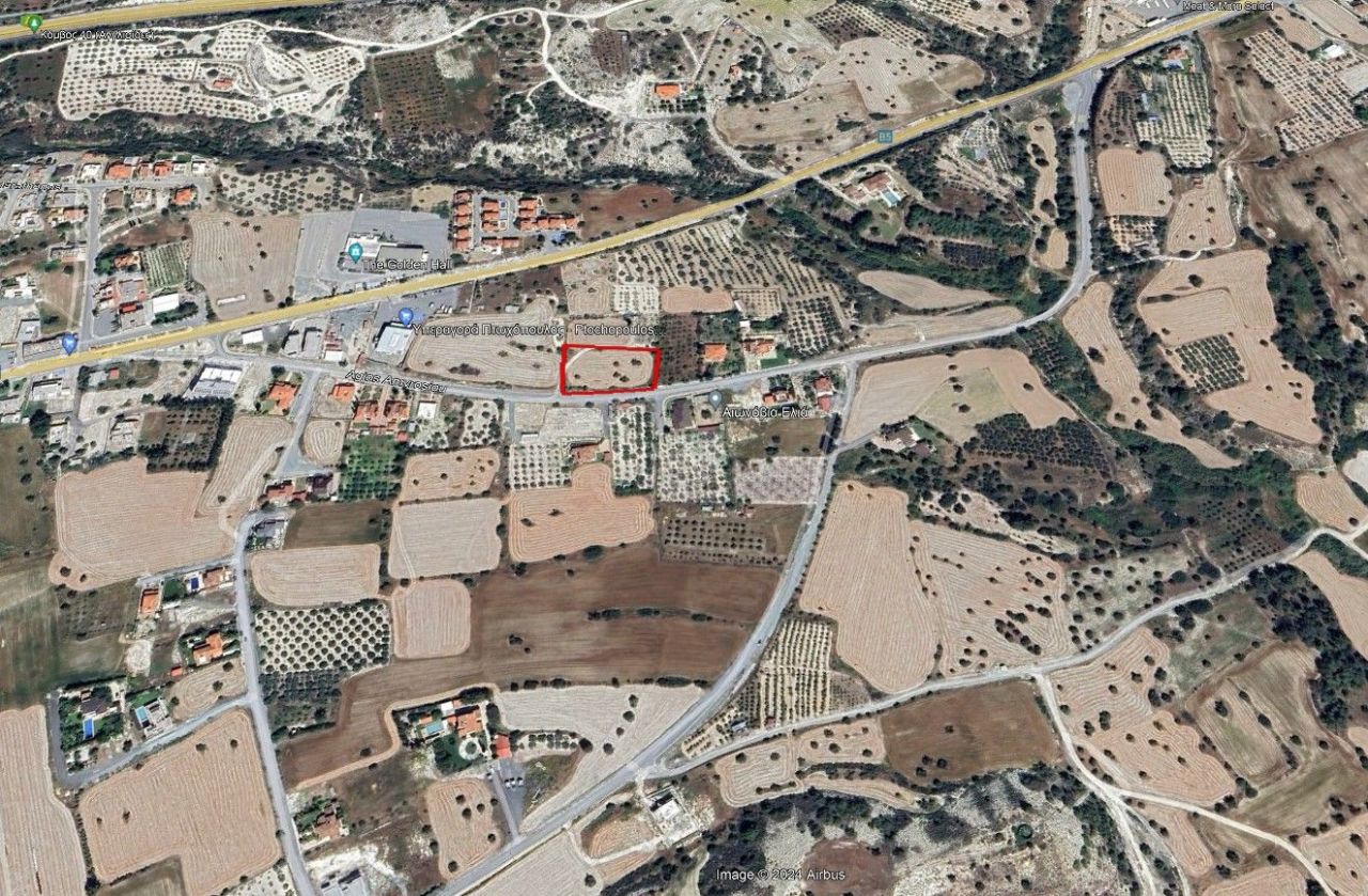 Terreno a Larnaca, Cipro, 3 642 m2 - foto 2