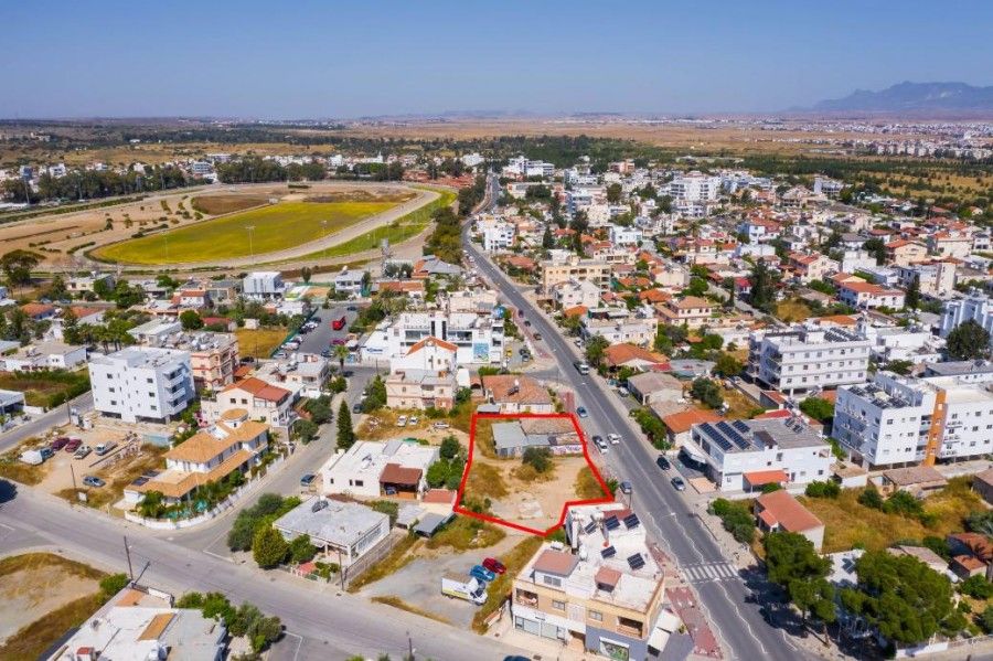 Grundstück in Nikosia, Zypern, 1 320 m² - Foto 2