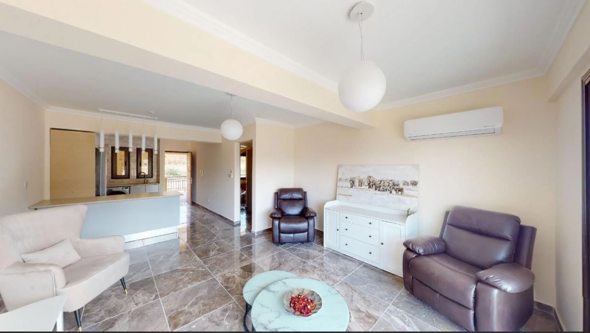 Apartment in Paphos, Cyprus, 76 m² - picture 2