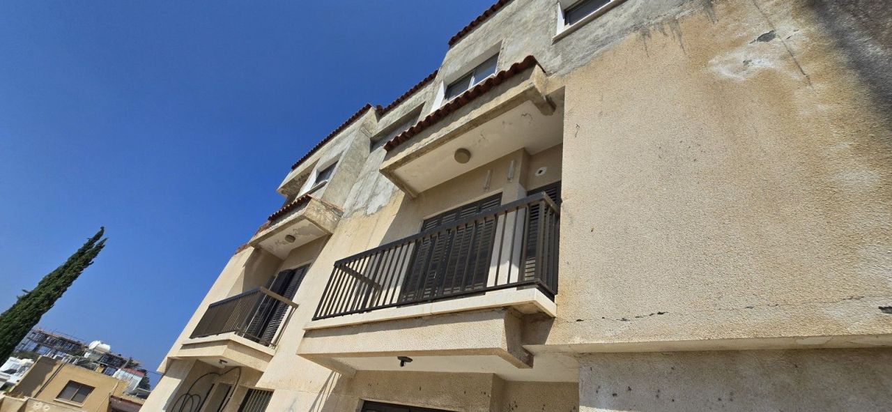 Commercial property in Paphos, Cyprus - picture 2