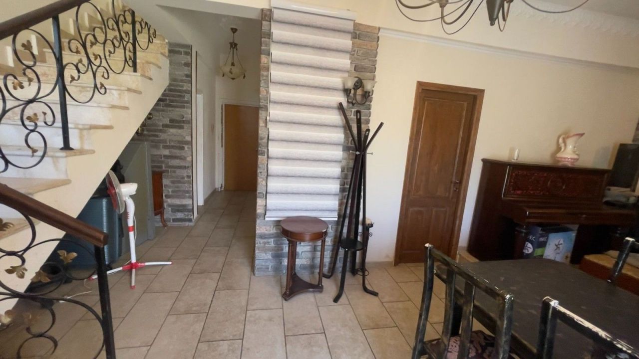 Maison urbaine à Larnaca, Chypre - image 2