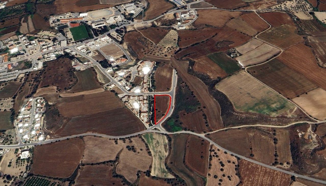 Terreno en Pafos, Chipre, 4 811 m² - imagen 2