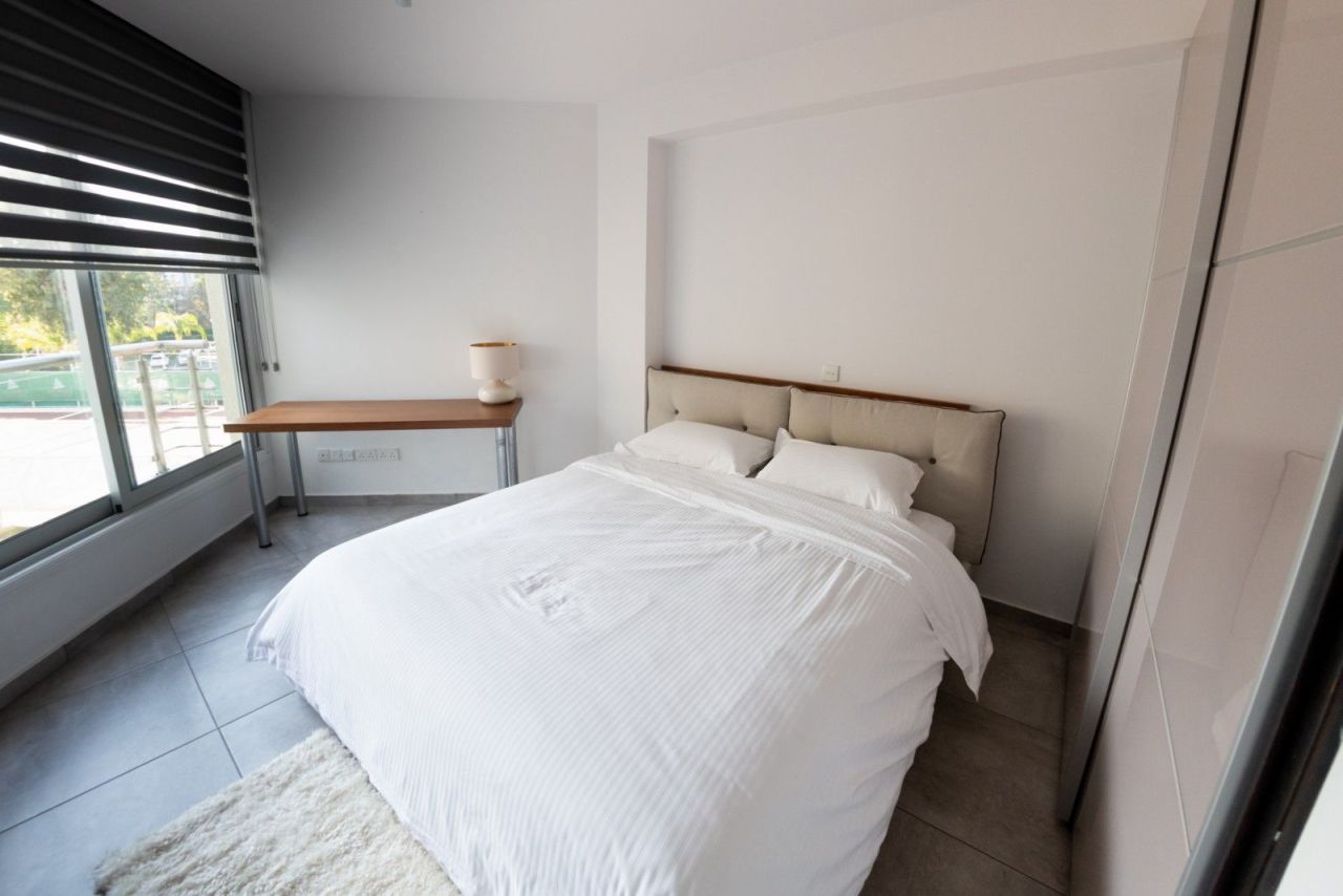 Apartment in Limassol, Cyprus, 90 m² - picture 2