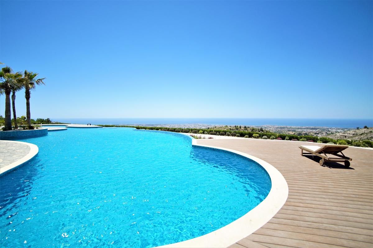 Villa in Paphos, Cyprus, 830 m² - picture 2