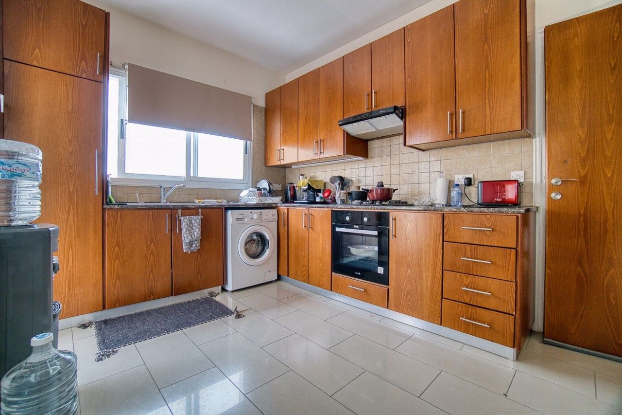 Apartment in Paphos, Cyprus, 88 m² - picture 2