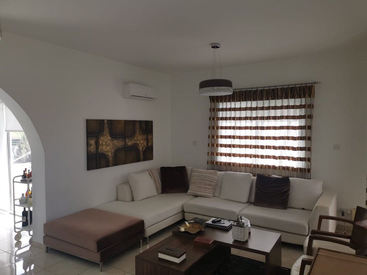 Villa in Paphos, Cyprus, 165 m² - picture 2