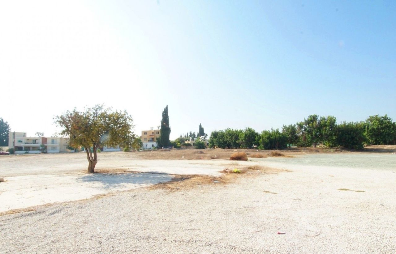 Terreno a Paphos, Cipro, 16 400 m2 - foto 2